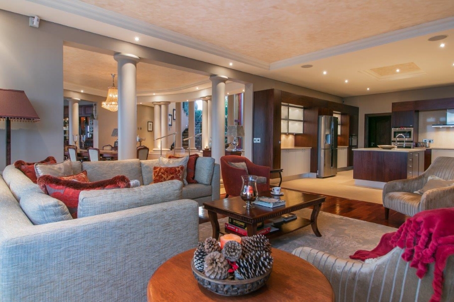 5 Bedroom Property for Sale in Pezula Golf Estate Western Cape